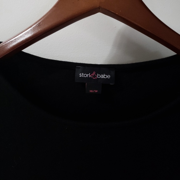 Stork & Babe Black Maternity Tunic Top - Picture 2 of 2